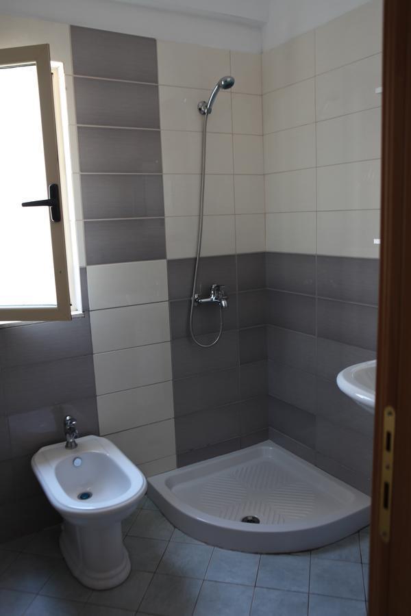 Bakija Apartments Sarande Ngoại thất bức ảnh